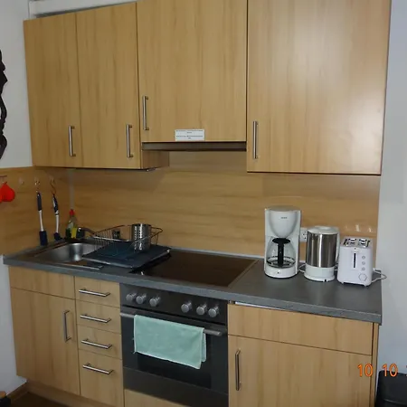Kleine Einliegerwohnung- Komfort Home! 아파트 *