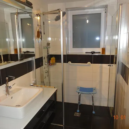 شقة Kleine Einliegerwohnung- Komfort Home!